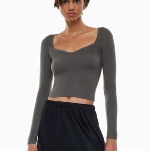 Aritzia Wilfred Tuscany sweater